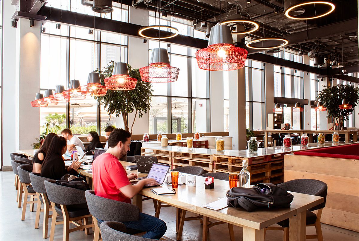 How to Create Culture in a Hybrid Workplace