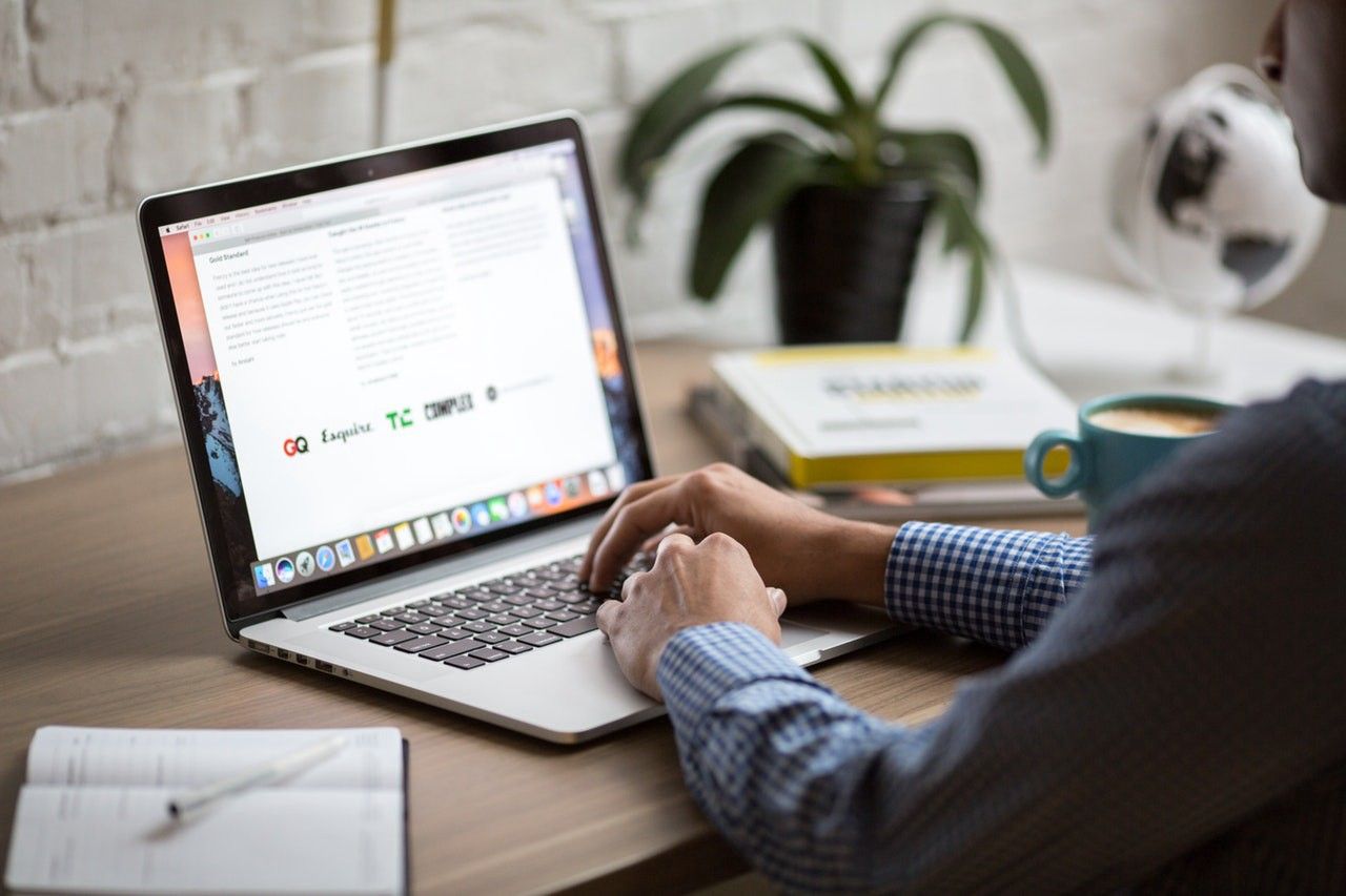 Exploring the Key Benefits of Hybrid Work