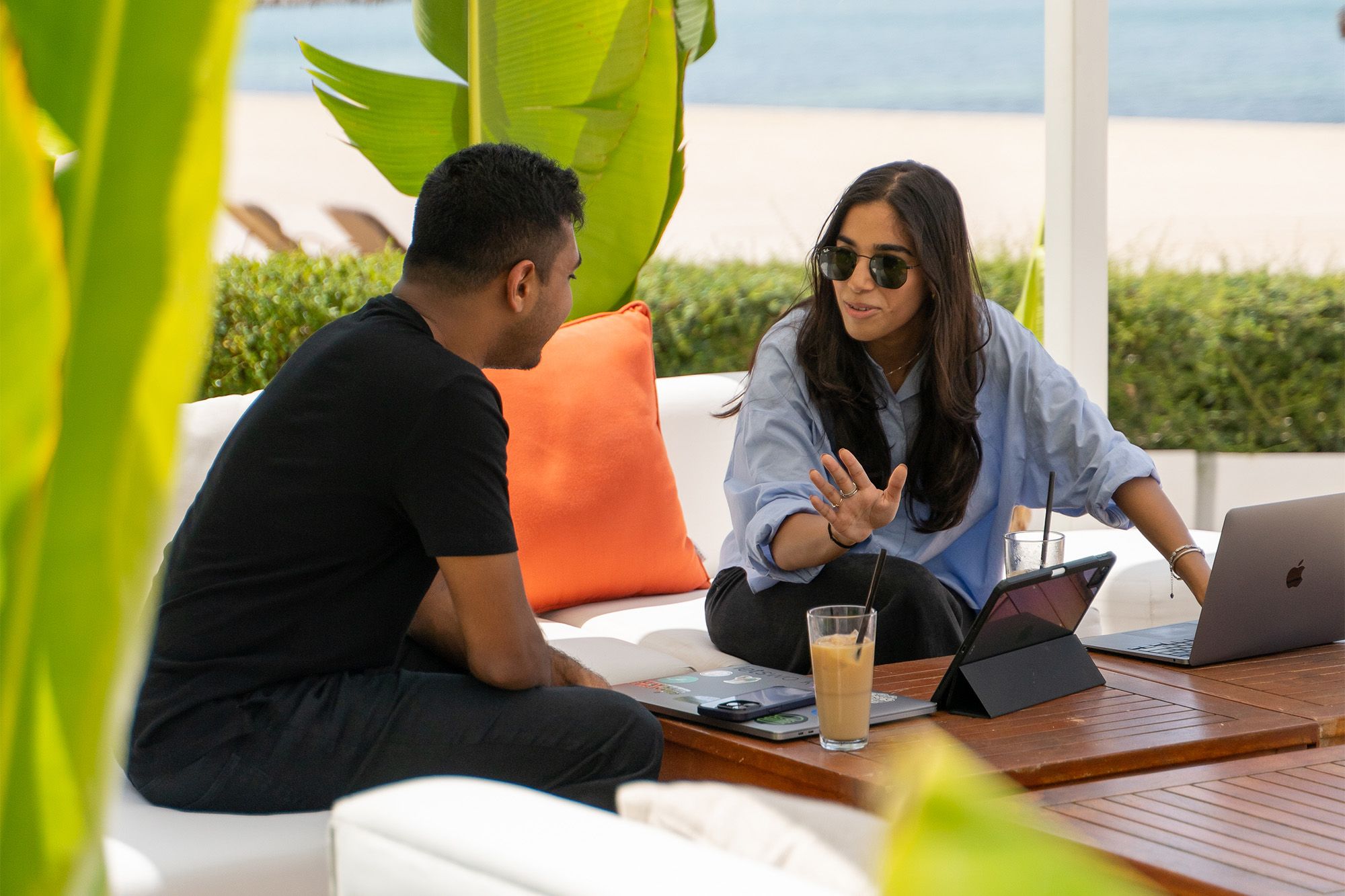 The Pros and Cons of Being a Digital Nomad
